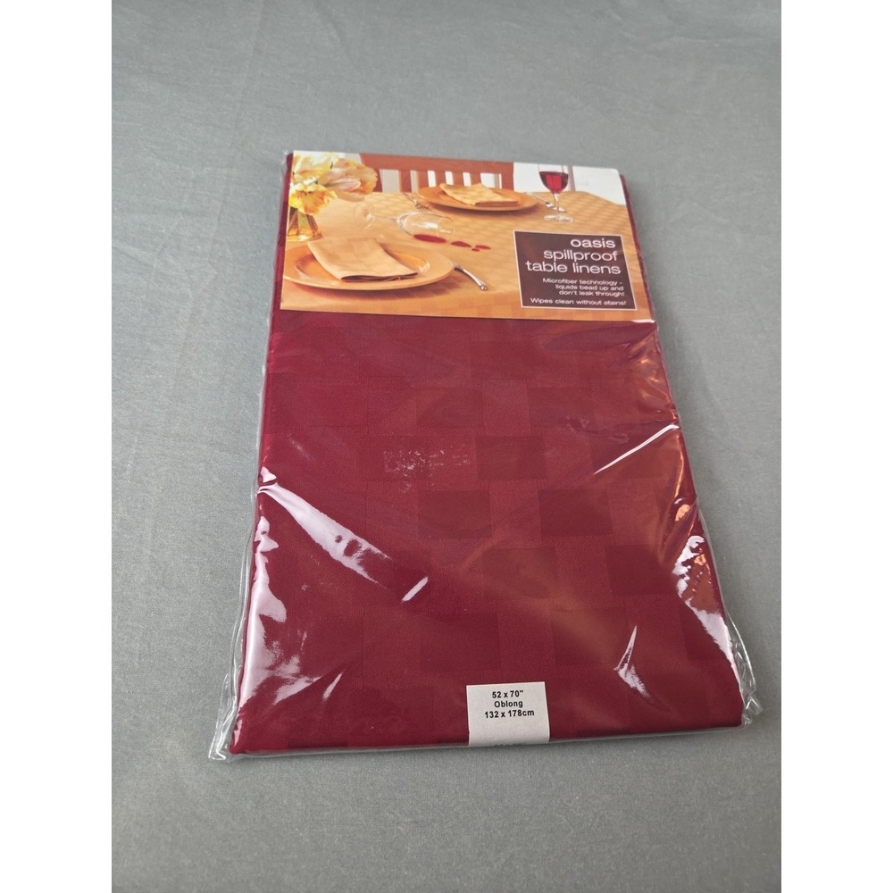 Oasis Spillproof Tablecloth Table Linens‎ 52"X70" NEW Red Checkered Oblong